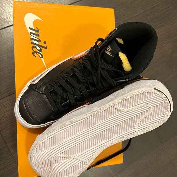 Nike runners - Picture 7 of 9